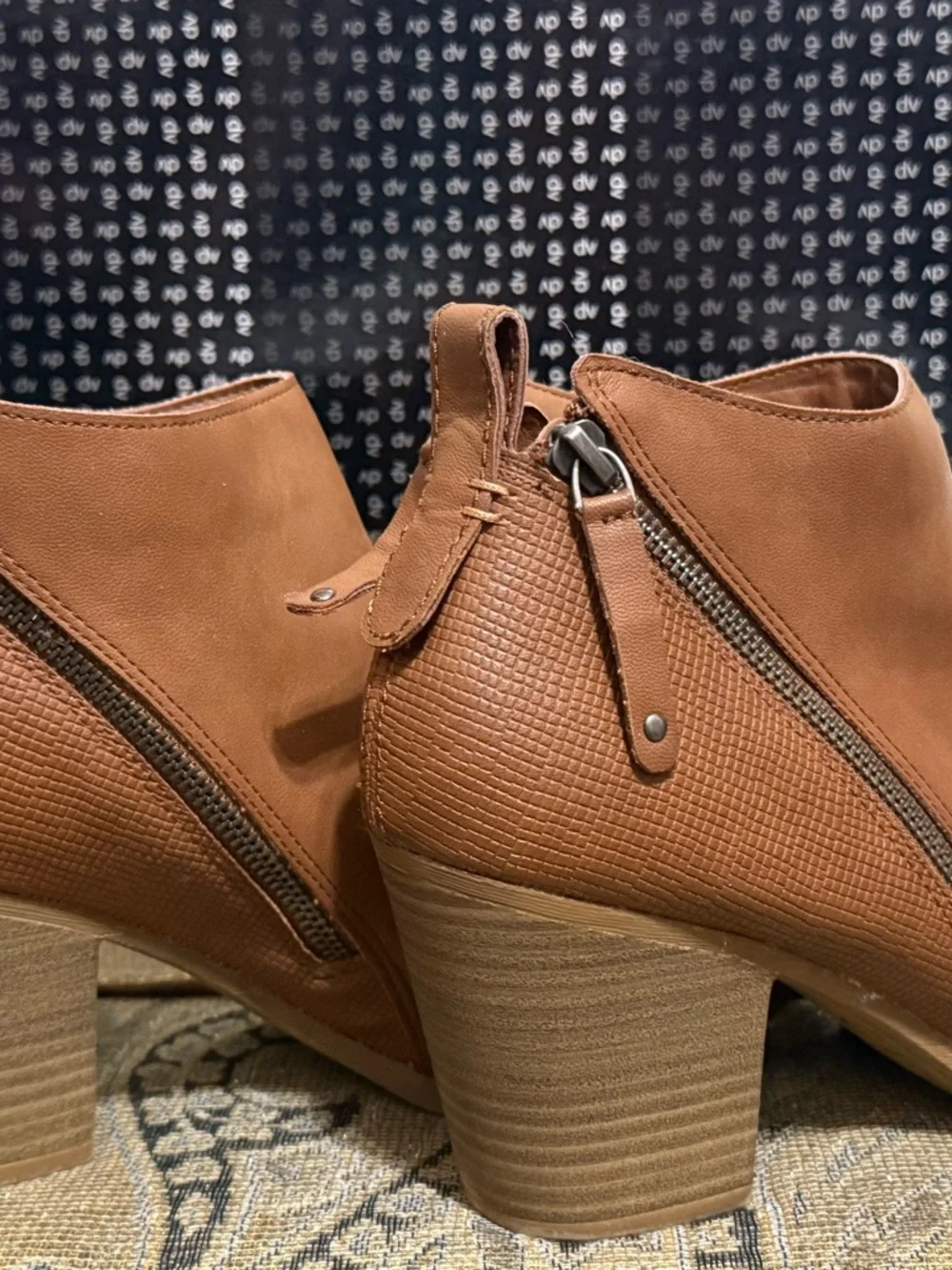 Dolce Vita Tan Ankle Booties with Side Zippers and Block Heel - Picture 4 of 9
